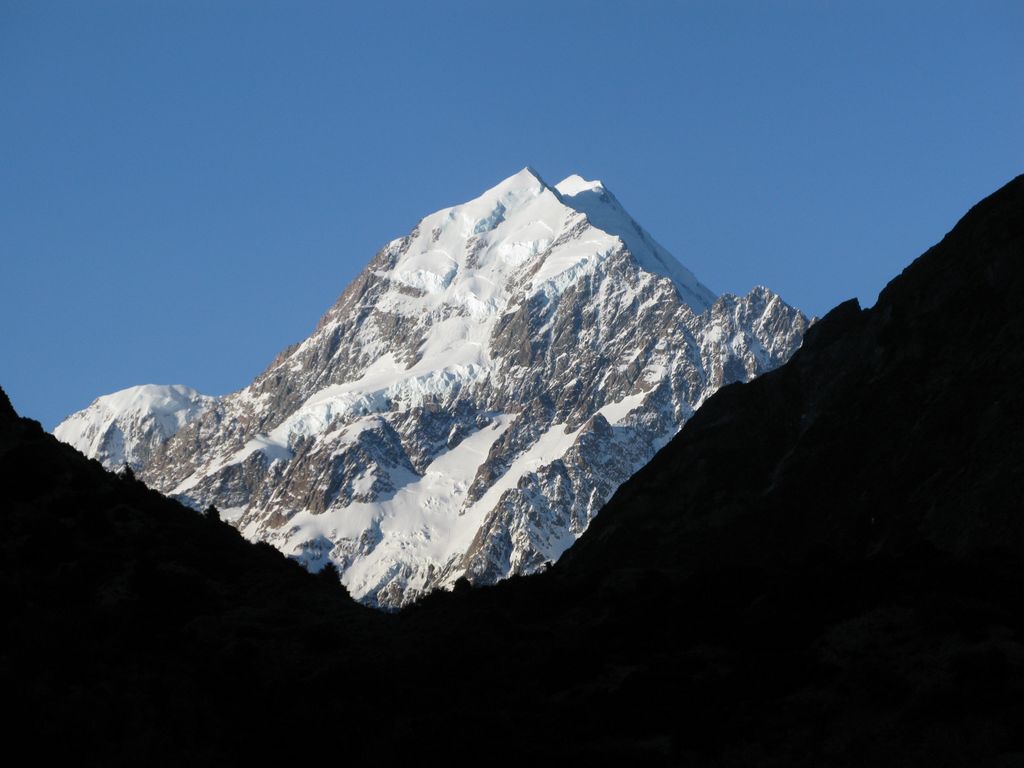 Le Mont Cook (3750 m)